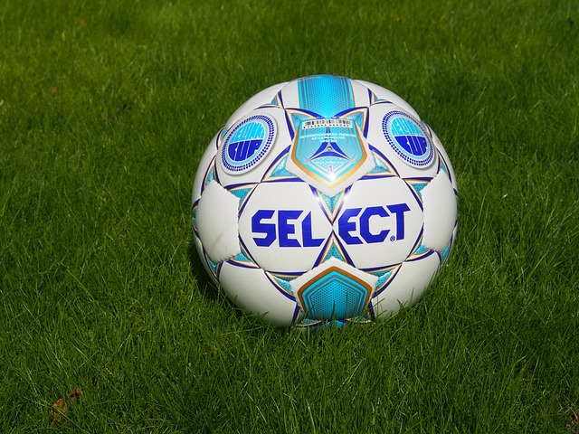 中的偶像和 中的偶像和