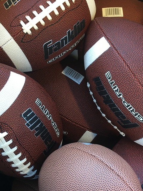 吴艳妮登顶亚洲第一！看过她的家庭背景后，才知道她凭什么这么狂.